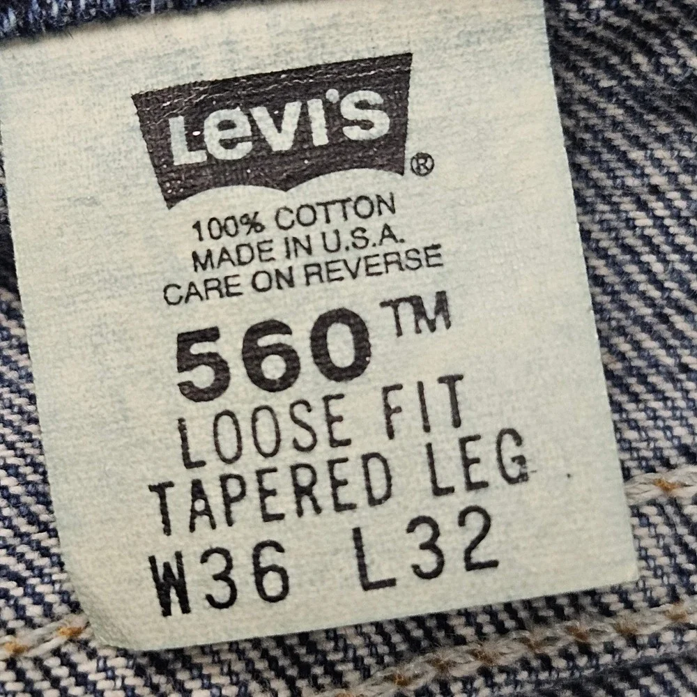 Vintage Levis 560 Jeans Orange Tab Mens 36x32 Blue Loose Fit Tapered Made in USA